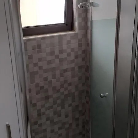 777
